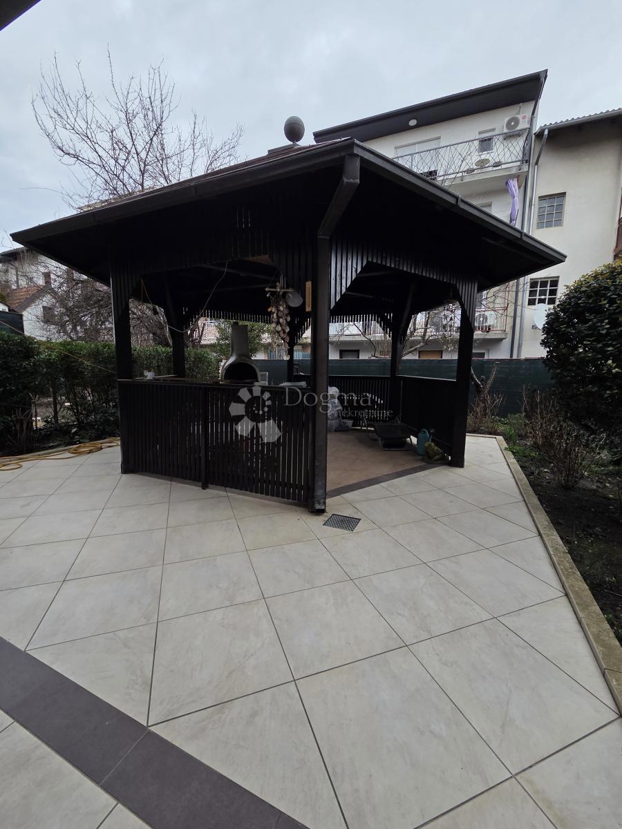 Hiša Trnovčica, Gornja Dubrava, 235,27m2