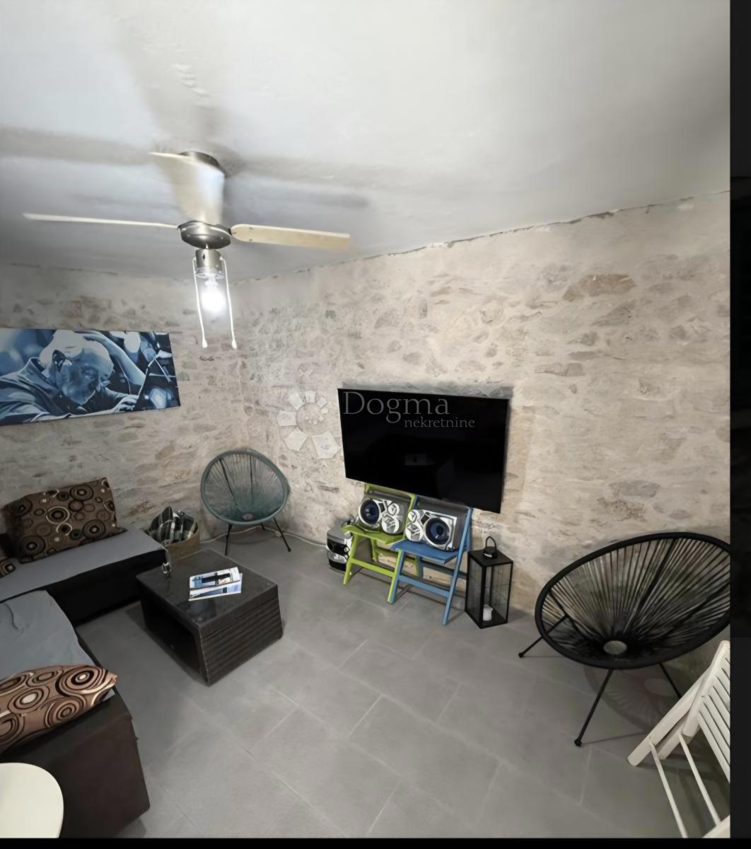 Hiša Vela Luka, 120m2