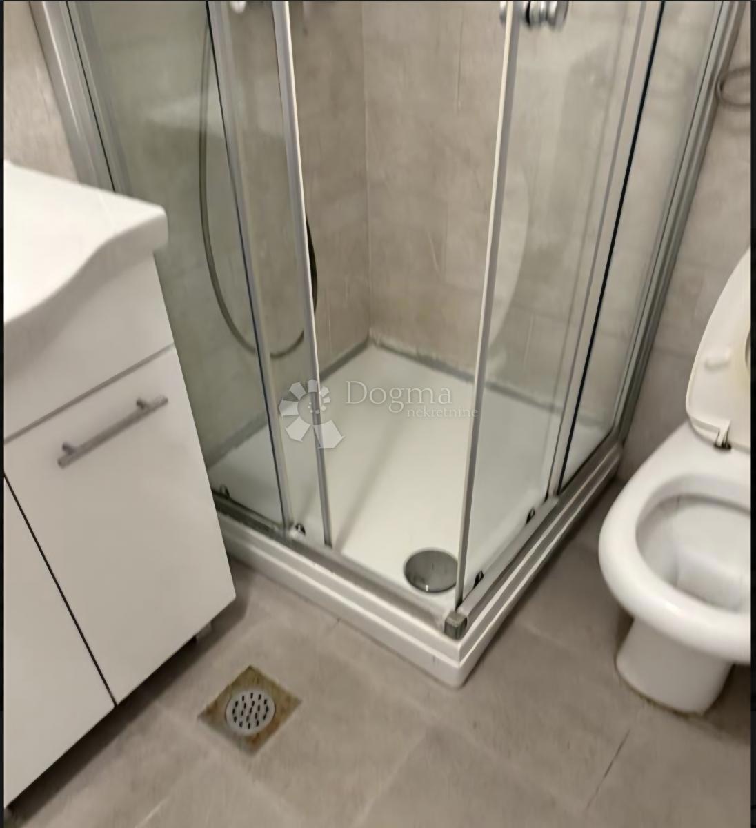 Hiša Vela Luka, 120m2