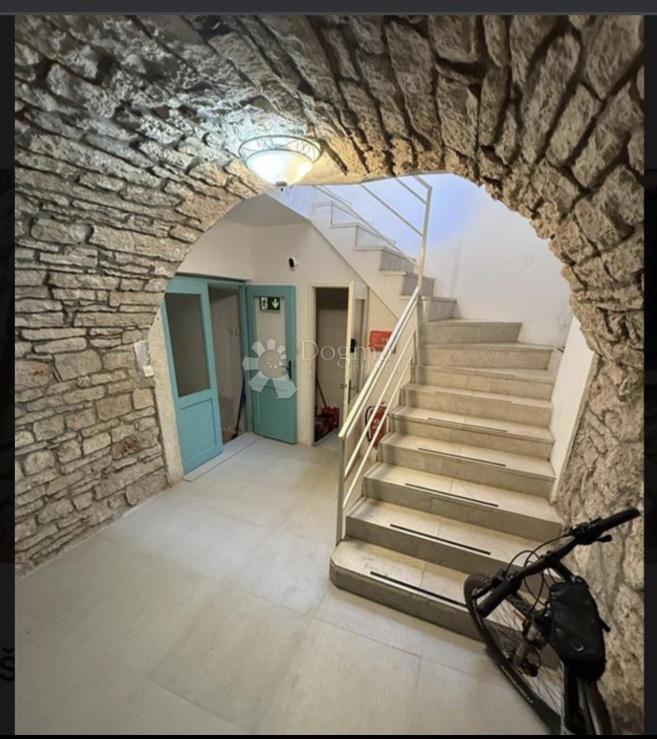 Hiša Vela Luka, 120m2