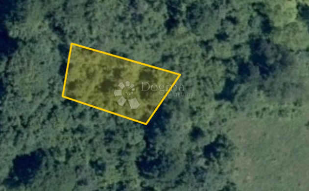 Kmetijsko zemljišče Donja Voća, 335m2