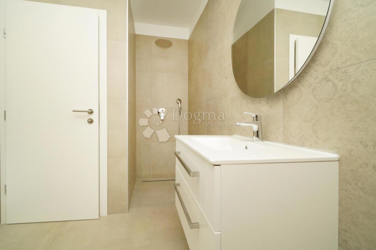 Stanovanje Poreč, 46m2