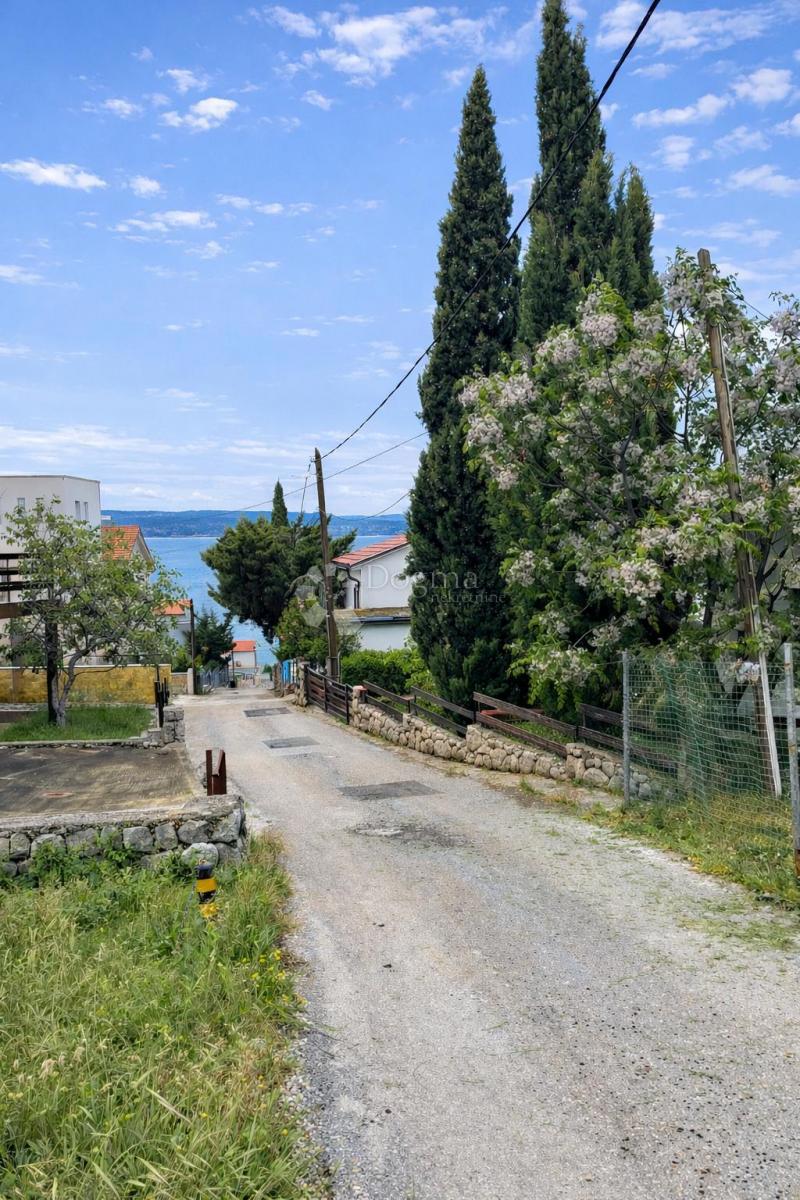 Zazidljivo zemljišče Starigrad, 1.282m2