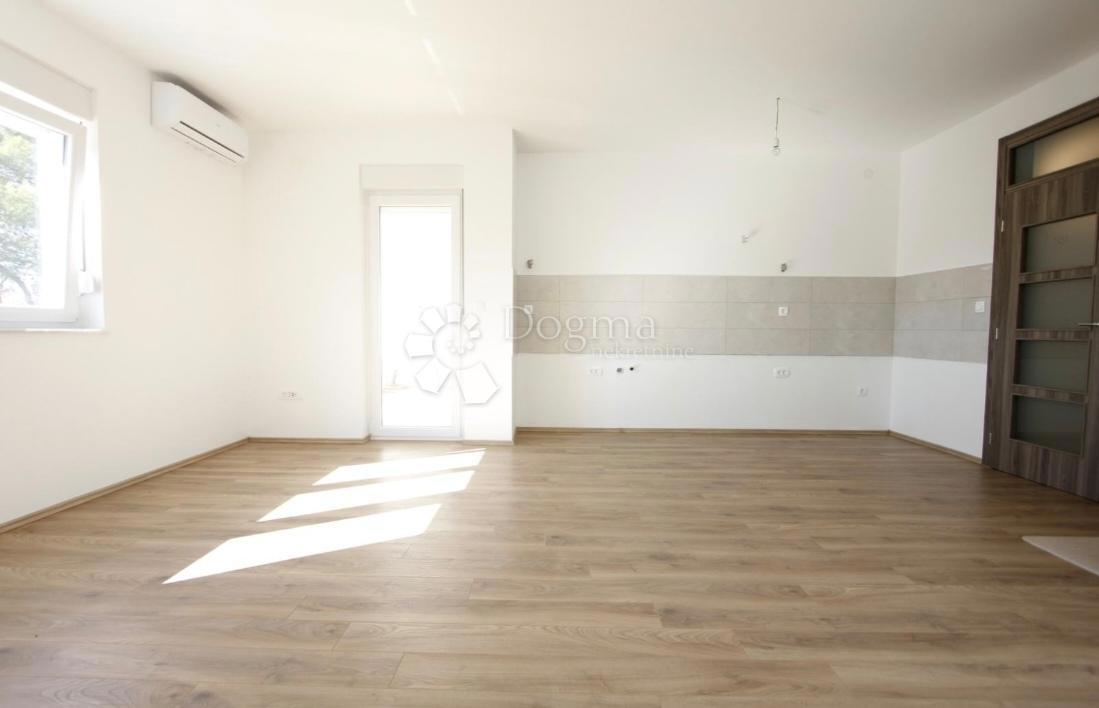 Hiša Vodice, 244,13m2