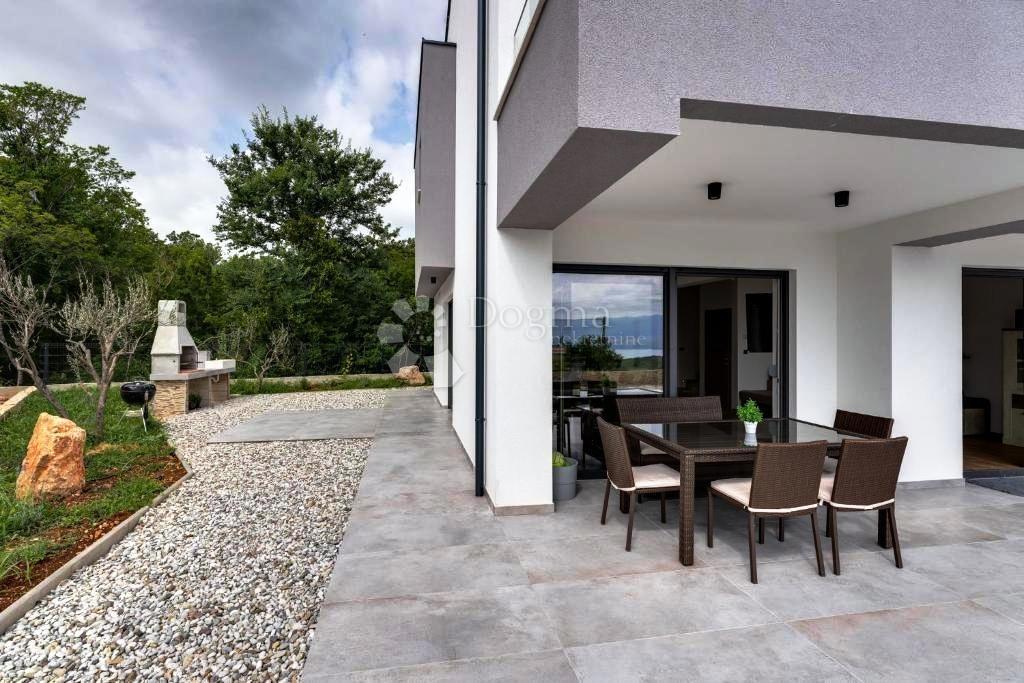 Hiša Risika, Vrbnik, 150m2