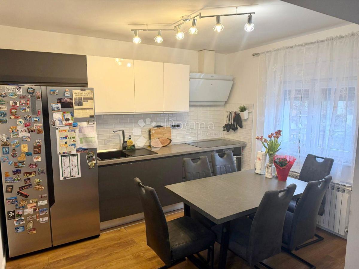 Hiša Donja Dubrava, 243m2