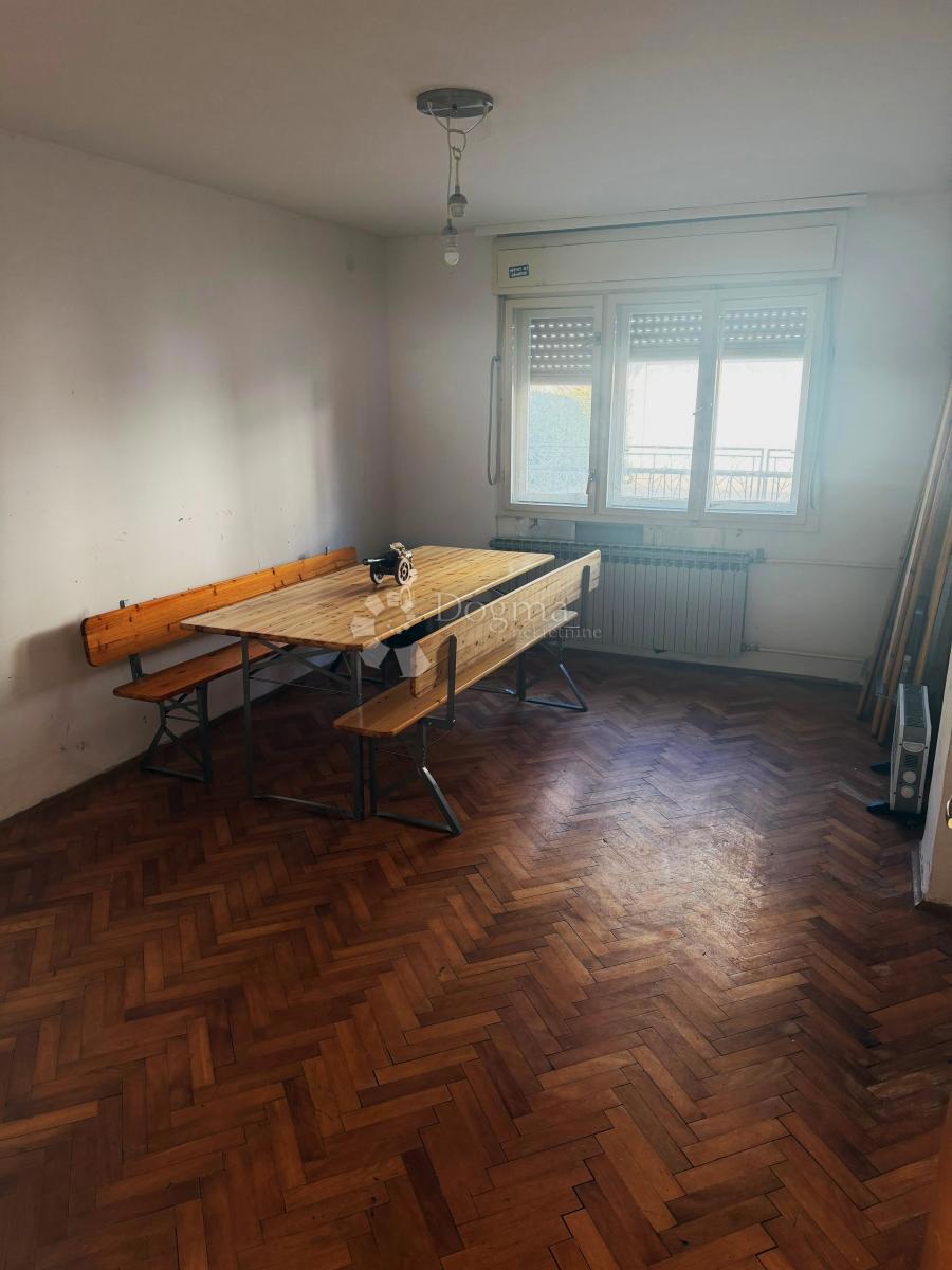 Hiša Donja Dubrava, 243m2