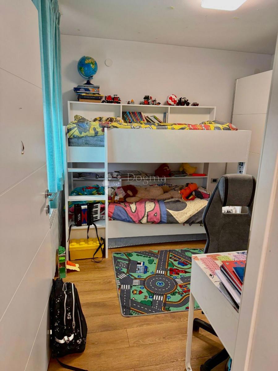 Hiša Donja Dubrava, 243m2