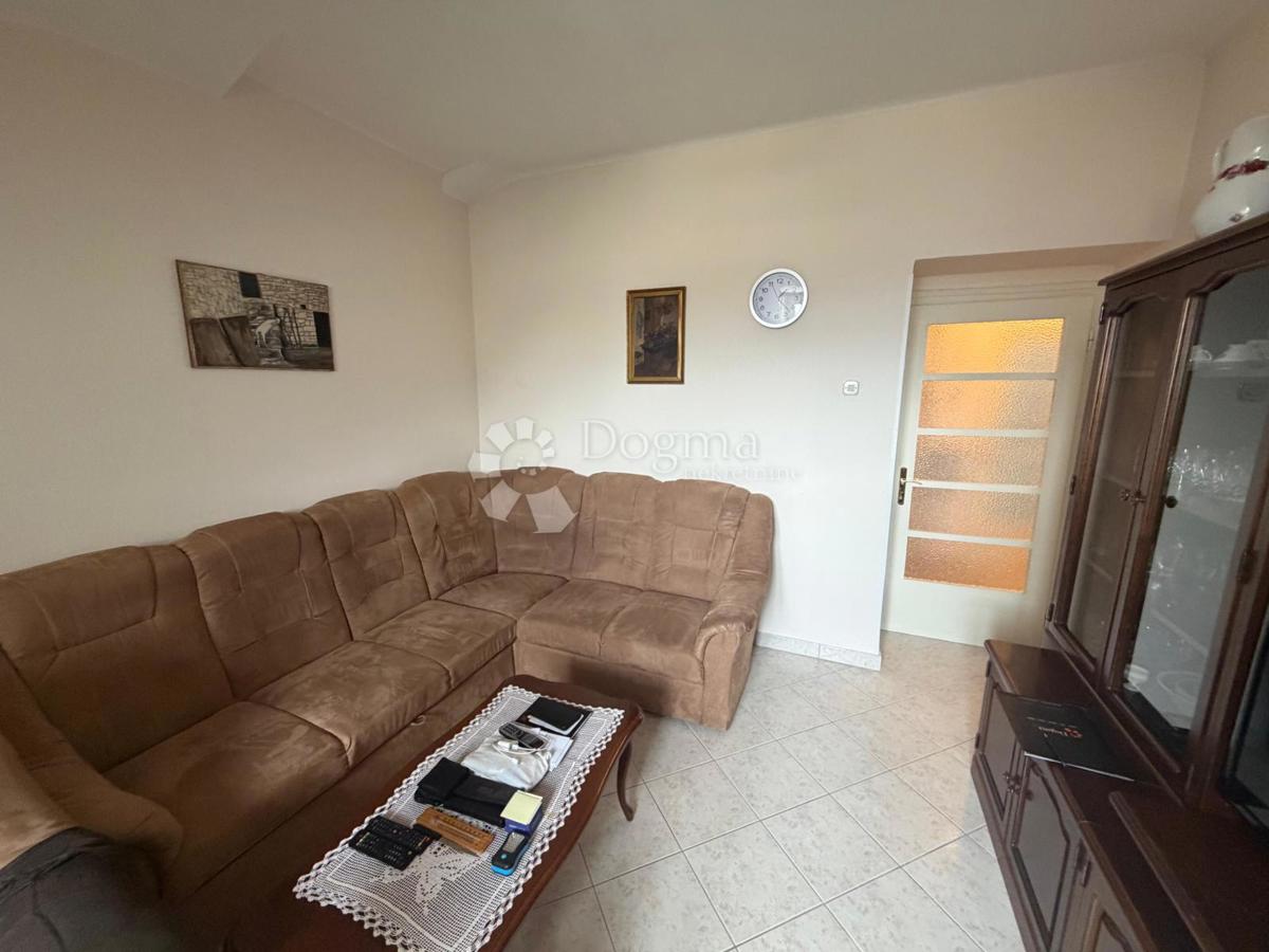 Stanovanje Centar, Rijeka, 64m2