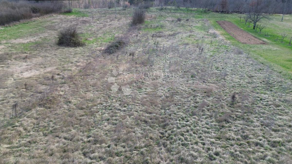 Zazidljivo zemljišče Šušnjevica, Kršan, 529m2