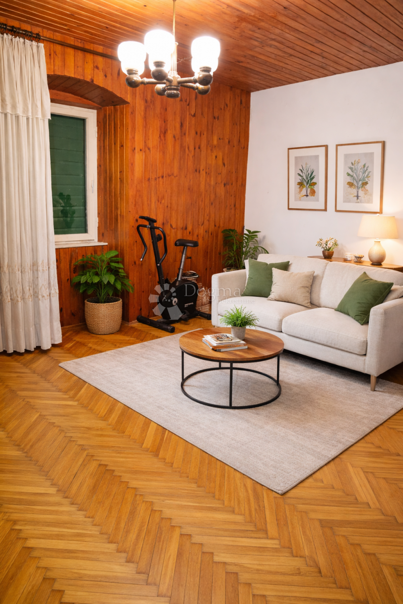 Hiša Kaštel Stari, Kaštela, 180m2