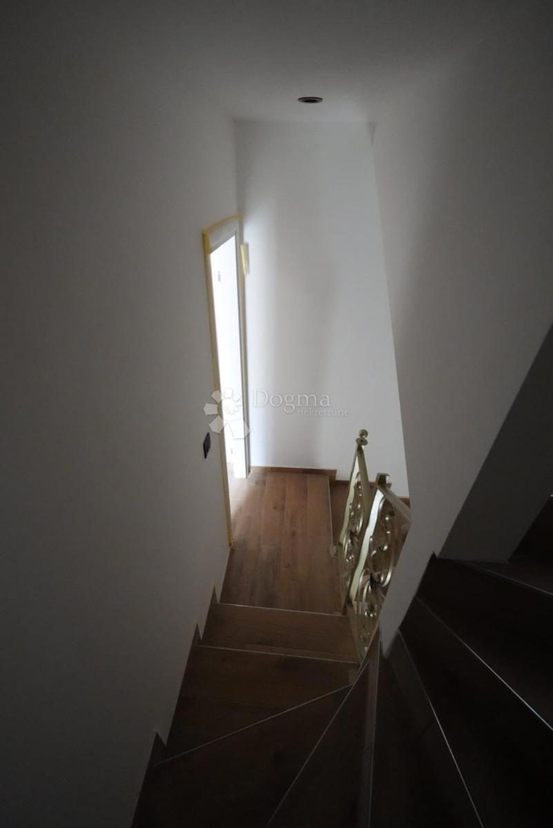 Hiša Stari grad, Dubrovnik, 90m2