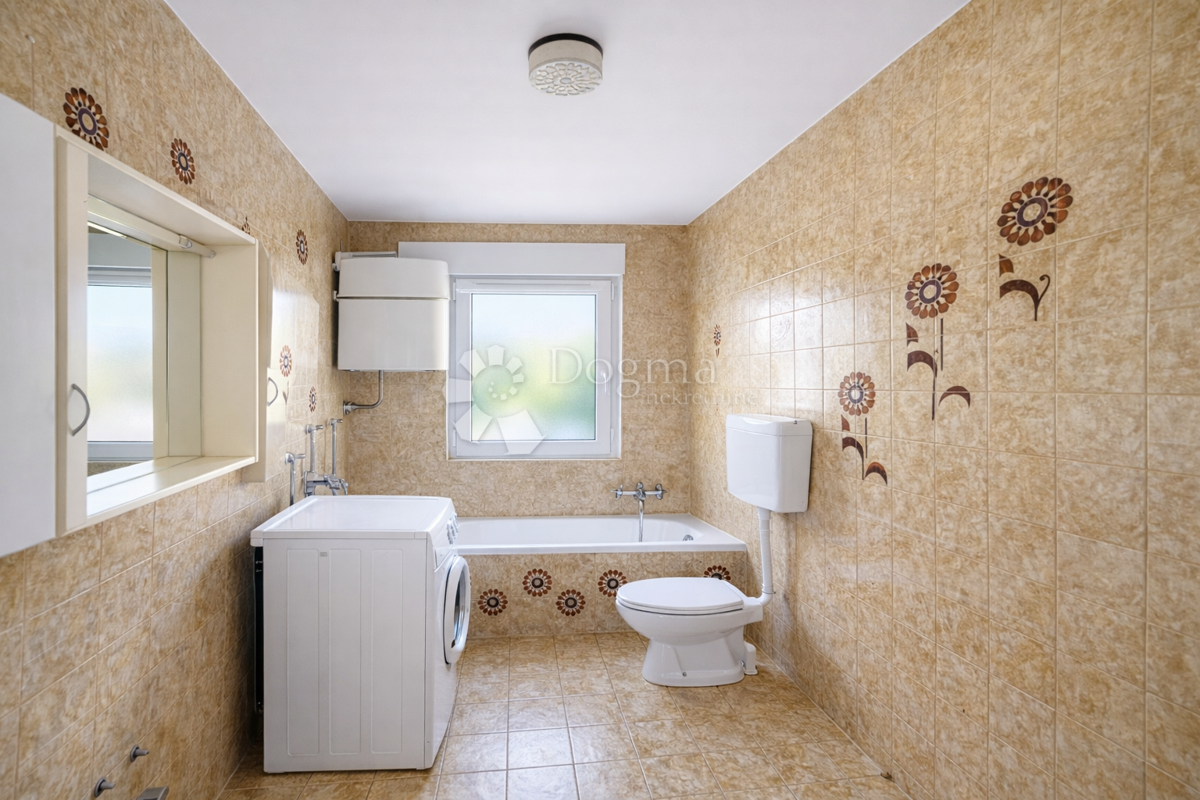 Stanovanje Vidikovac, Pula, 100m2