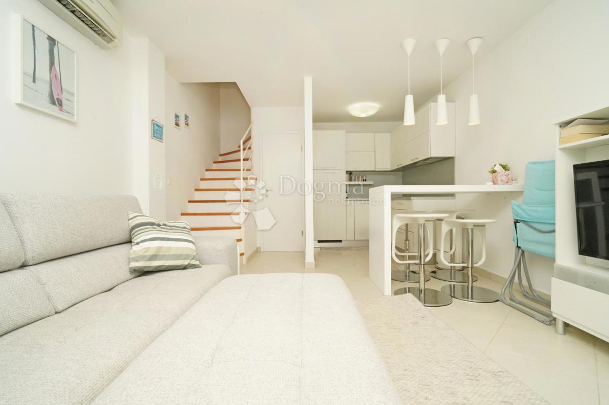 Stanovanje Novigrad, 60m2