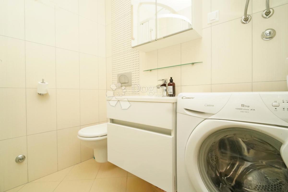 Stanovanje Novigrad, 60m2