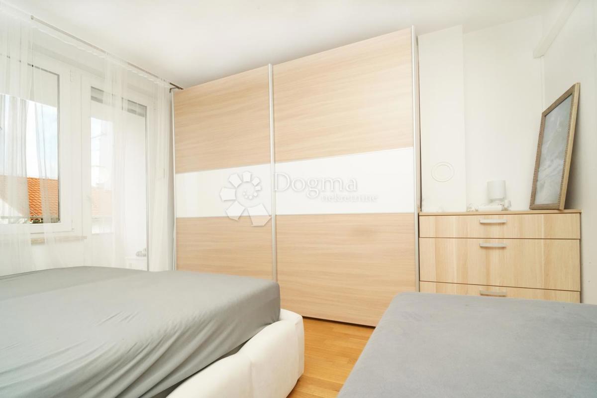 Stanovanje Novigrad, 60m2