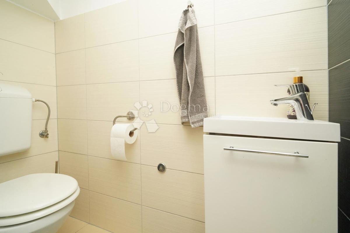 Stanovanje Novigrad, 60m2