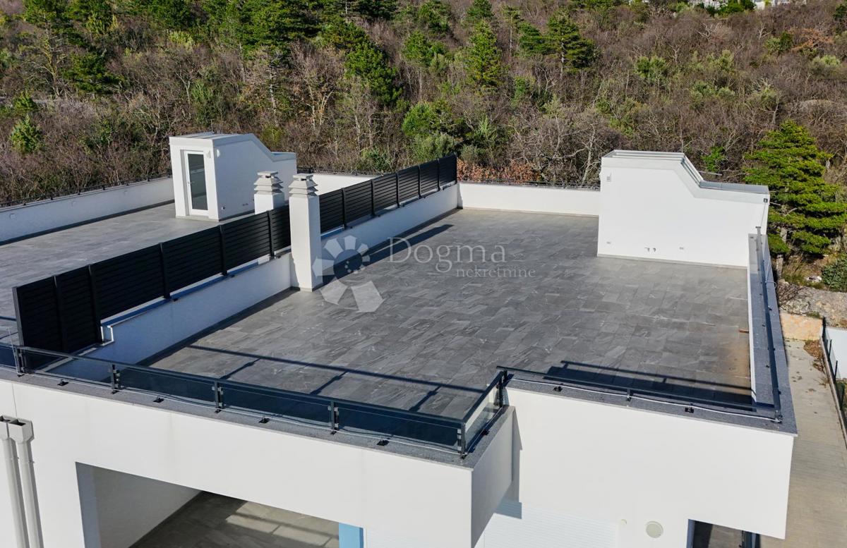 Stanovanje Dramalj, Crikvenica, 279,31m2