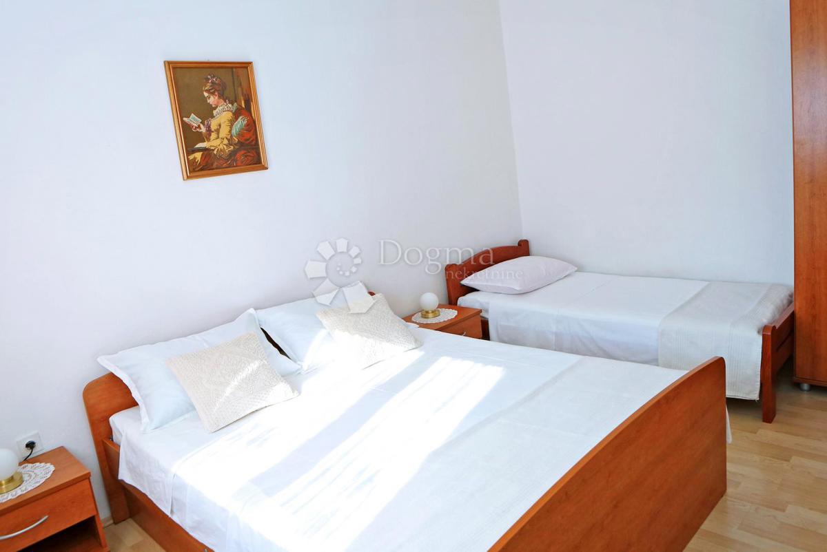 Hiša Vlašići, Pag, 294,76m2