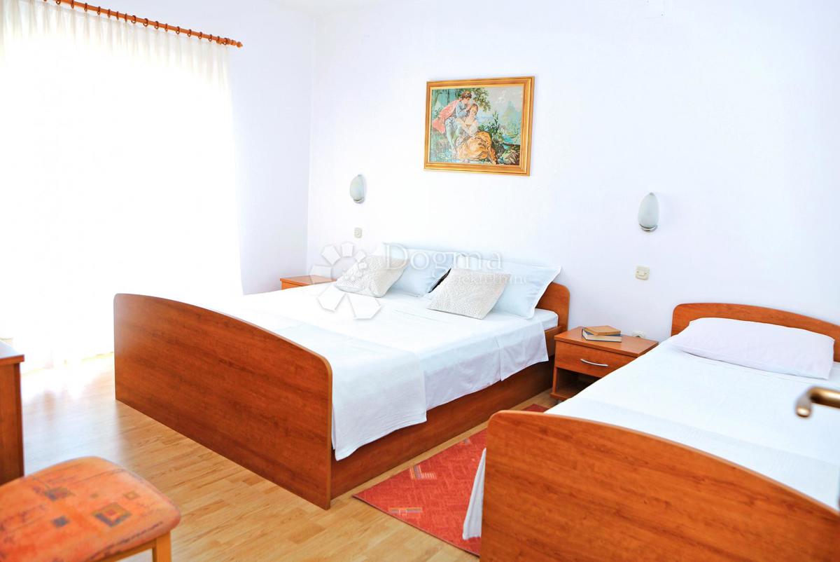 Hiša Vlašići, Pag, 294,76m2