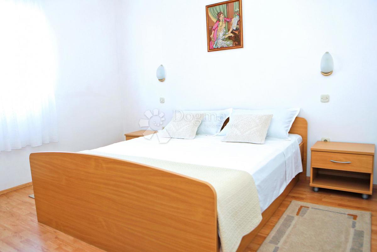 Hiša Vlašići, Pag, 294,76m2