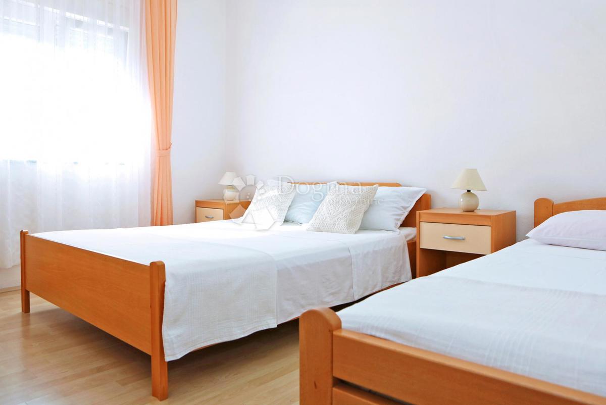 Hiša Vlašići, Pag, 294,76m2