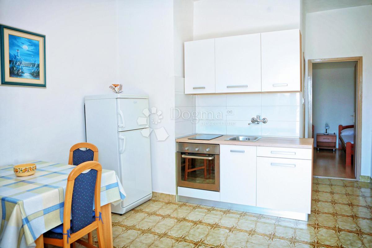 Hiša Vlašići, Pag, 294,76m2