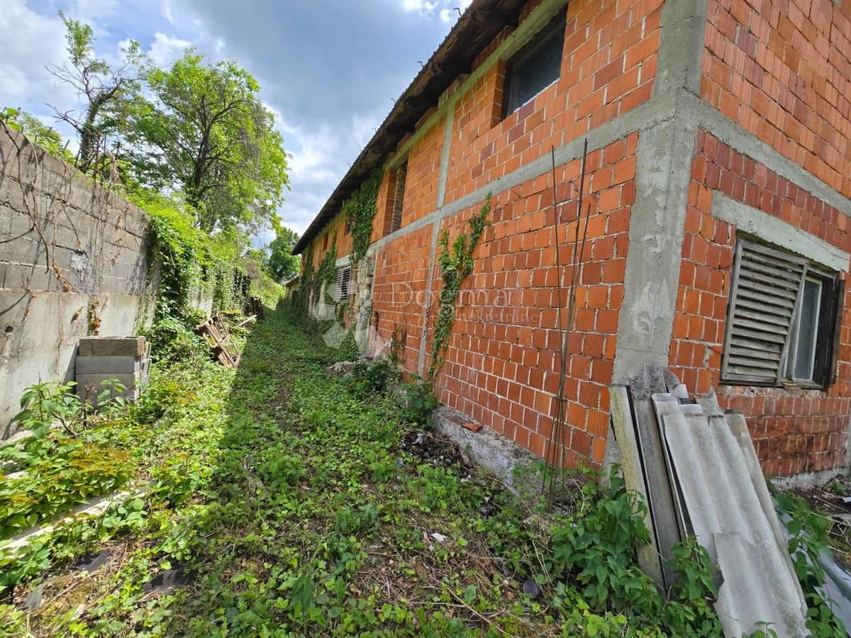 Hiša Gornje Psarjevo, Sveti Ivan Zelina, 885m2