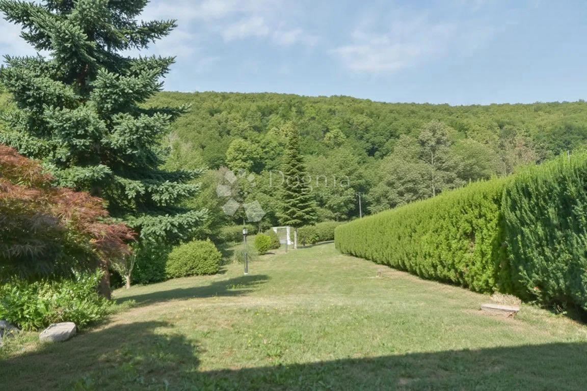 Hiša Granešina, Gornja Dubrava, 450m2