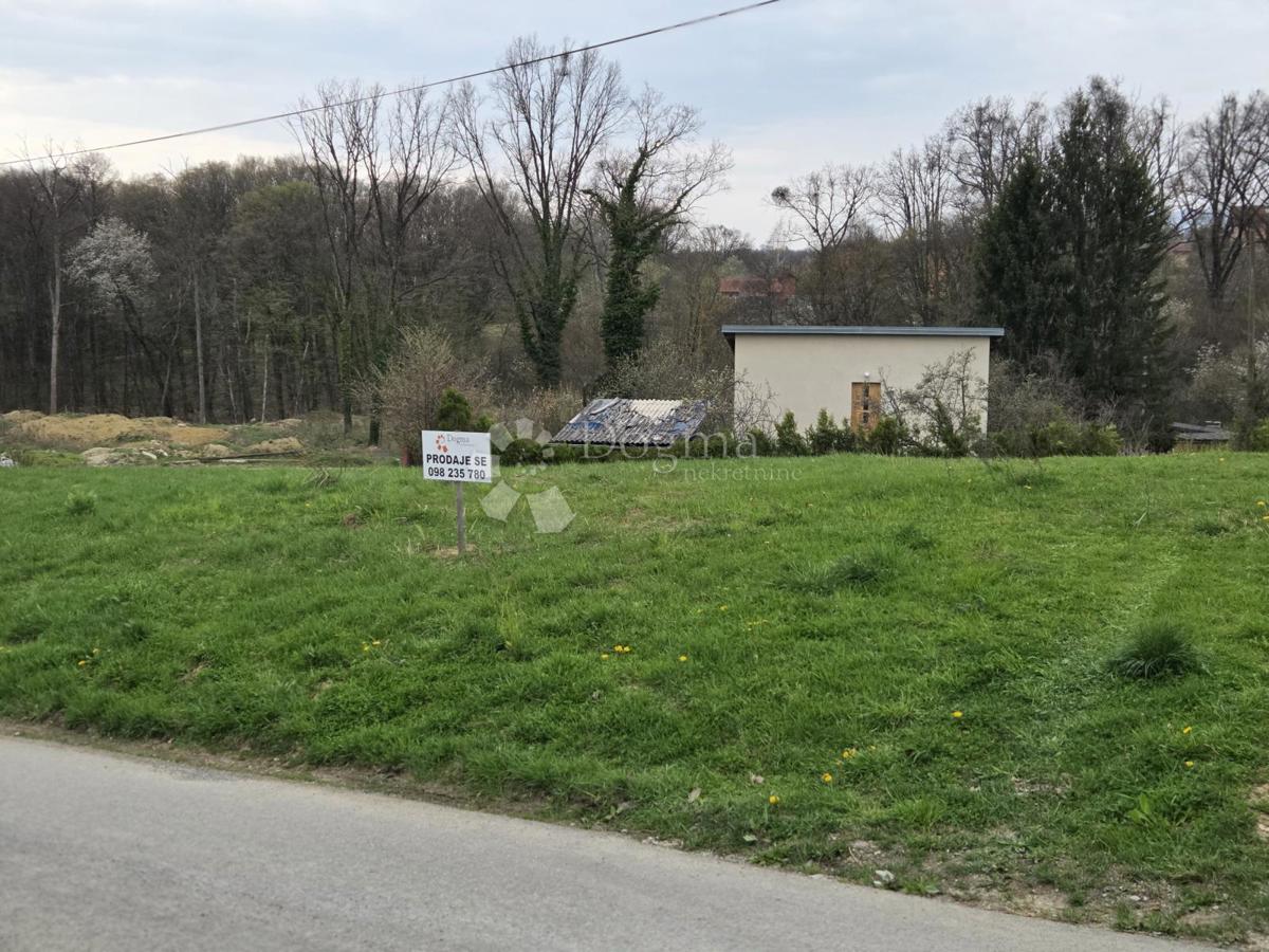 Zazidljivo zemljišče Martin breg, Dugo Selo, Vincelirska, 516m2