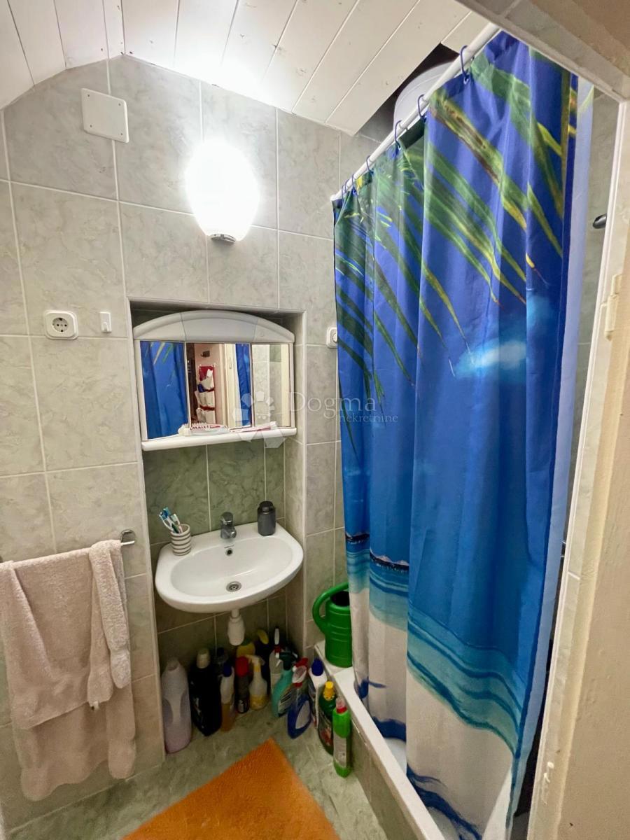 Hiša Tribunj, 83,54m2