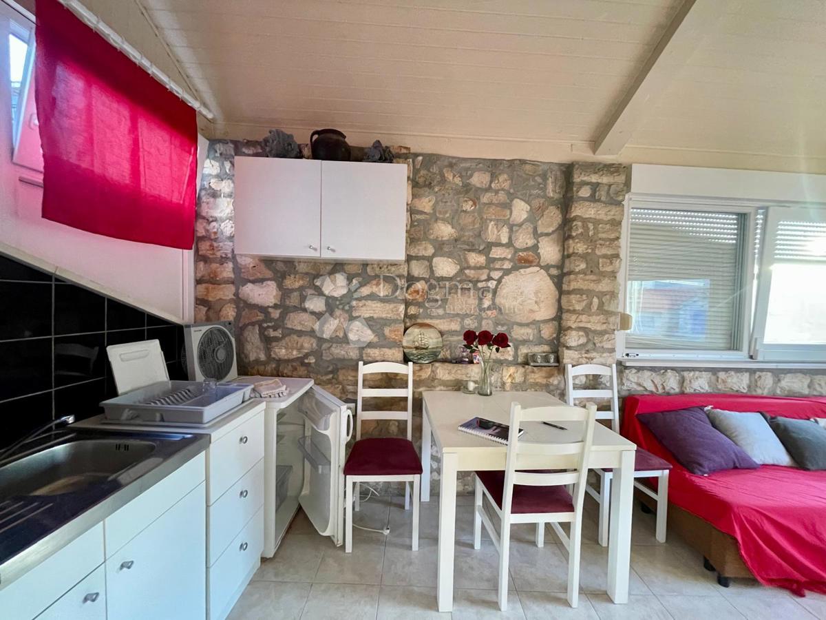 Hiša Tribunj, 83,54m2