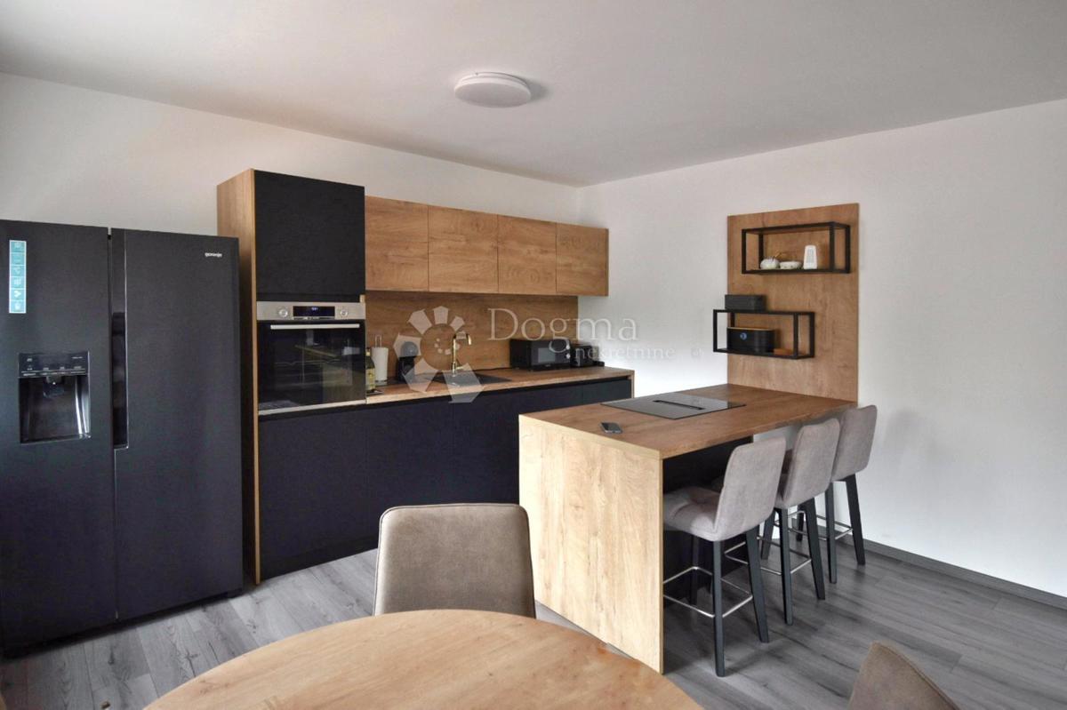 Stanovanje Medulin, 105m2