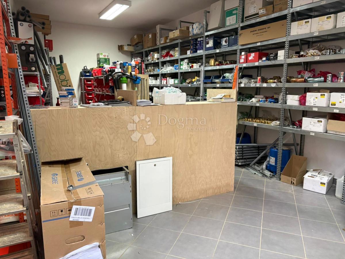 Poslovni prostor Novigrad, 129m2