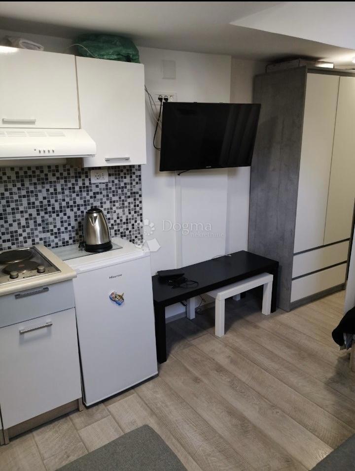 Stanovanje Lovran, 83m2