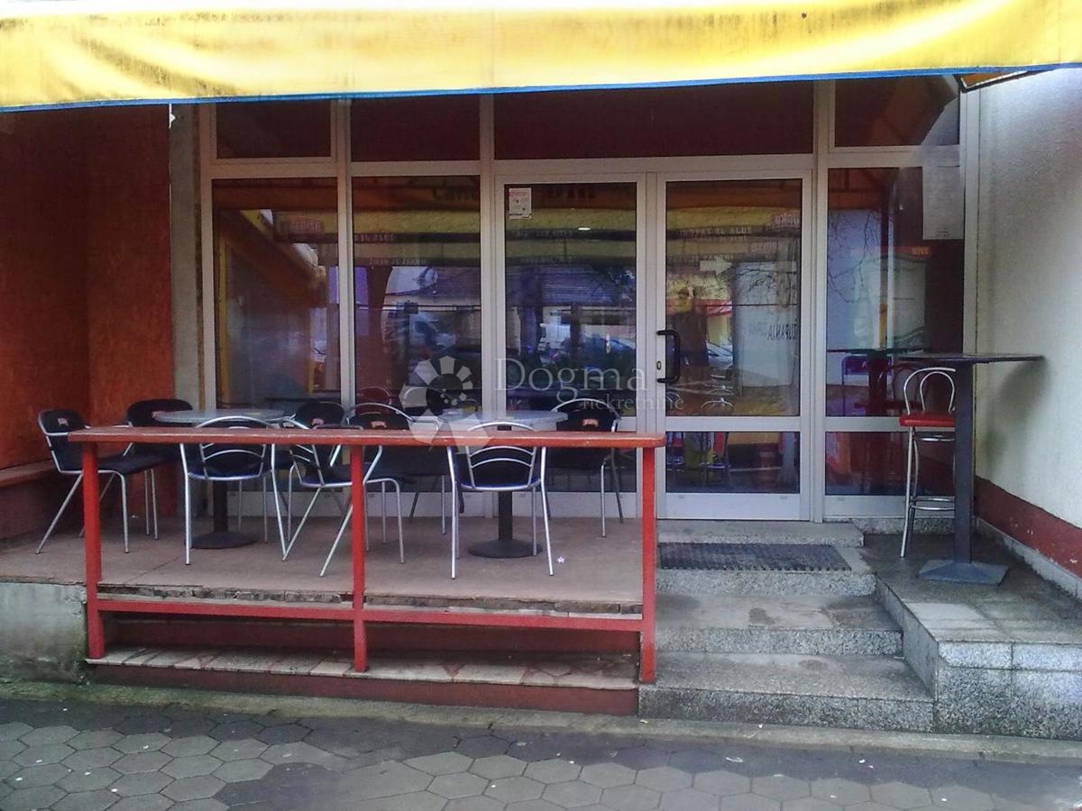 Poslovni prostor Županja, 400m2