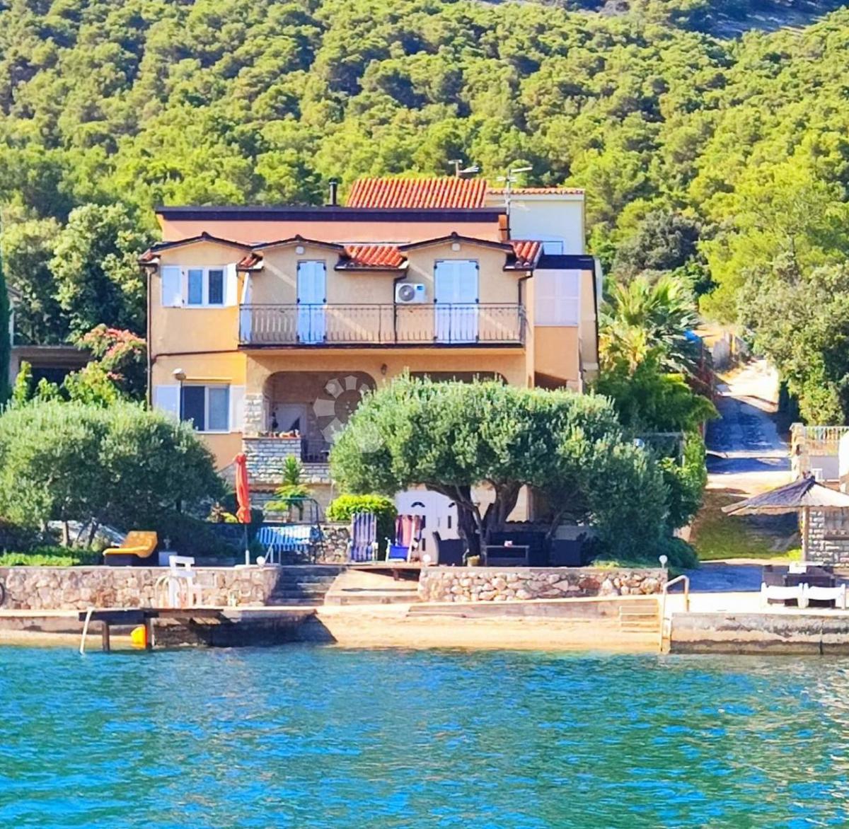 Hiša Grebaštica, Šibenik - Okolica, 280m2