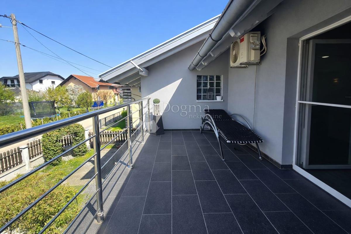 Hiša Resnik, Peščenica - Žitnjak, 228m2