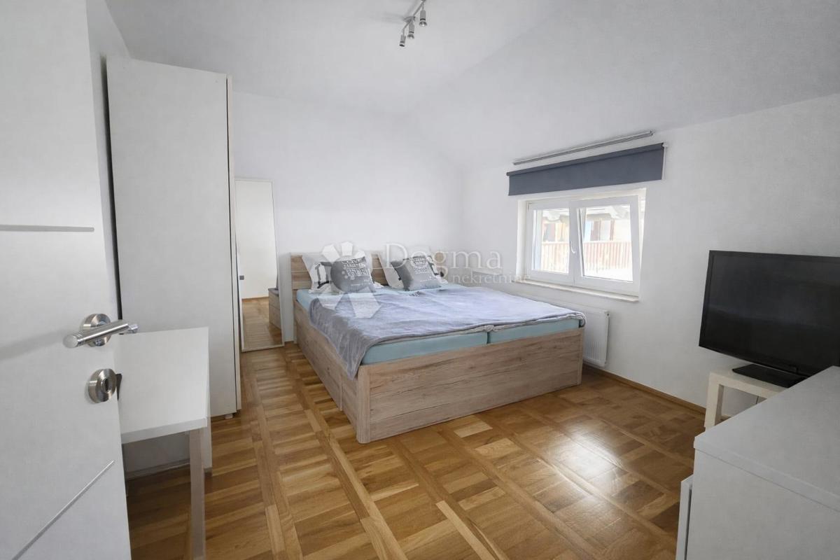 Hiša Resnik, Peščenica - Žitnjak, 228m2