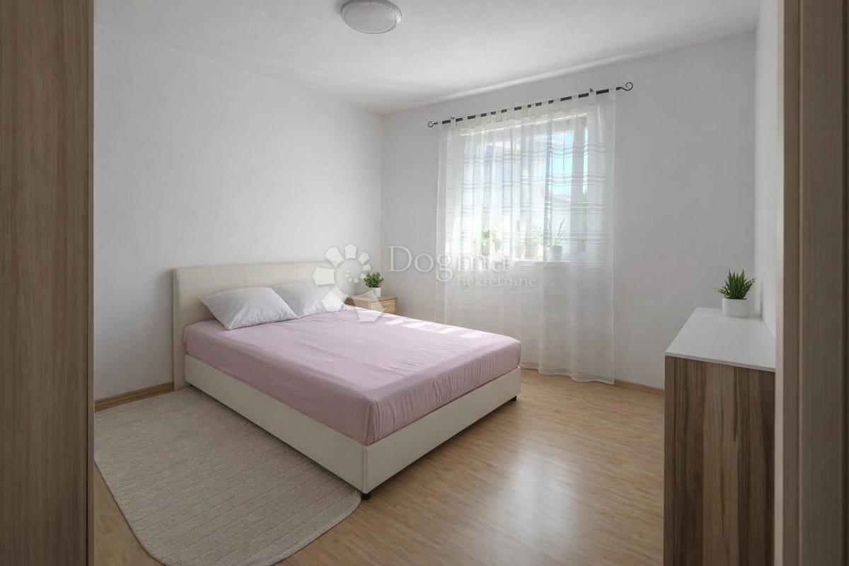 Hiša Resnik, Peščenica - Žitnjak, 228m2