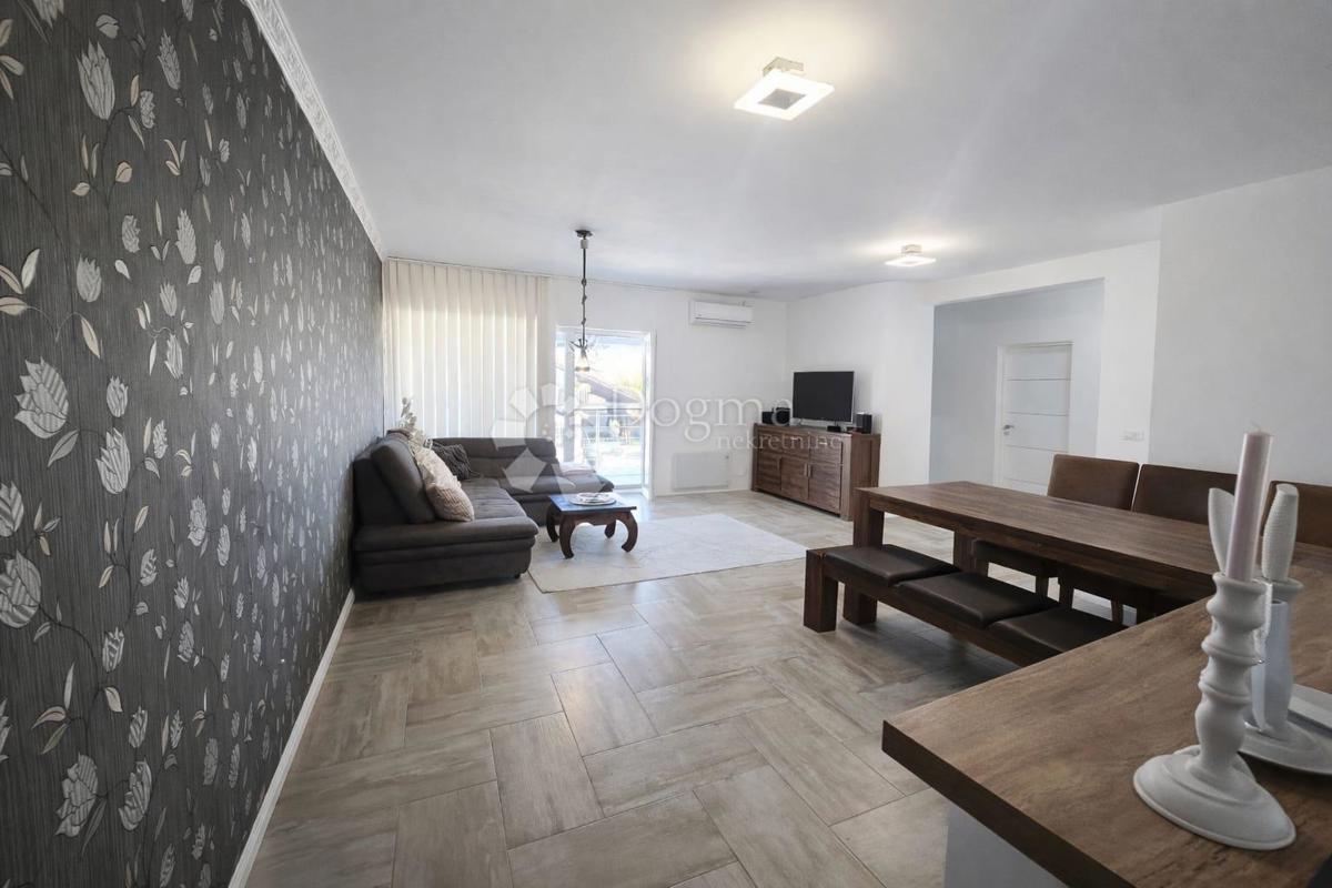 Hiša Resnik, Peščenica - Žitnjak, 228m2