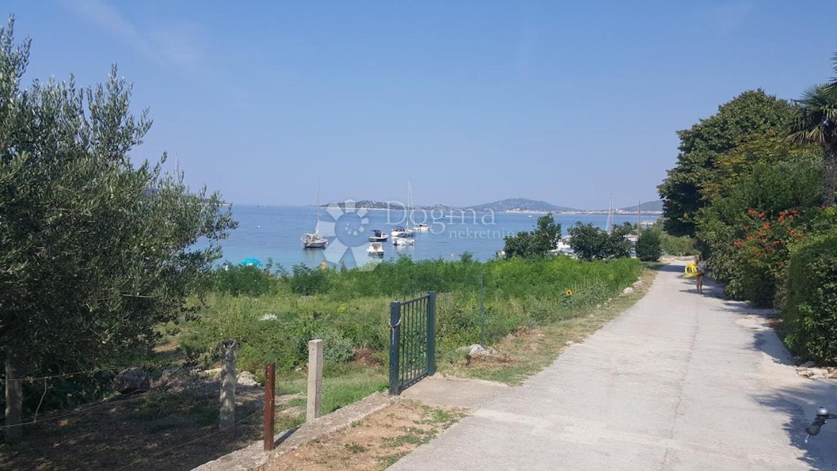 Hiša Prvić Šepurine, Vodice, 400m2