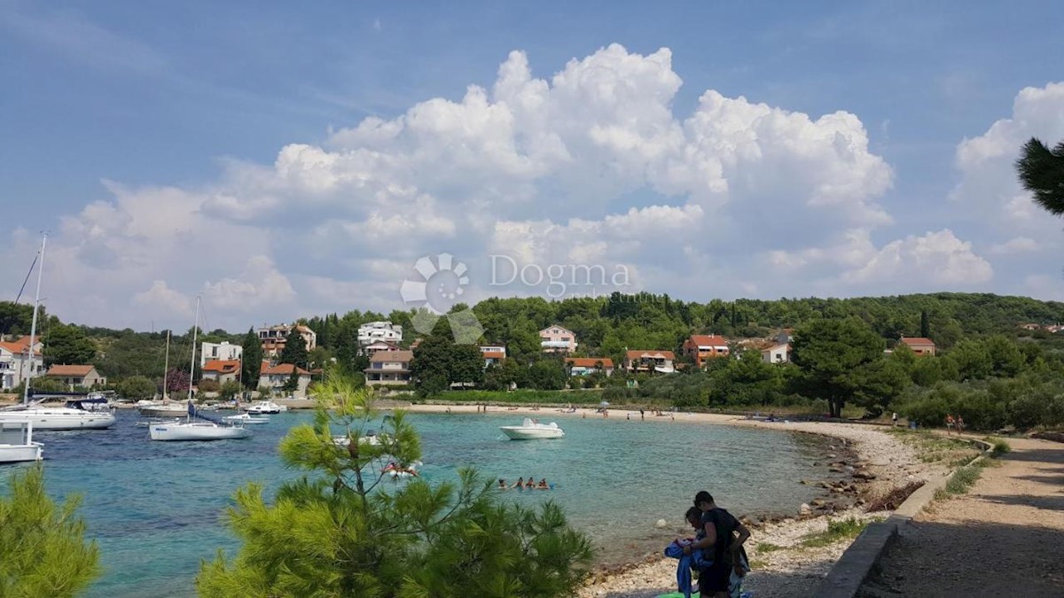 Hiša Prvić Šepurine, Vodice, 400m2