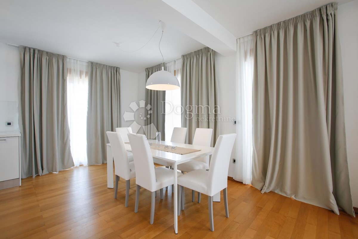 Apartma Povile, Novi Vinodolski, 108,26m2