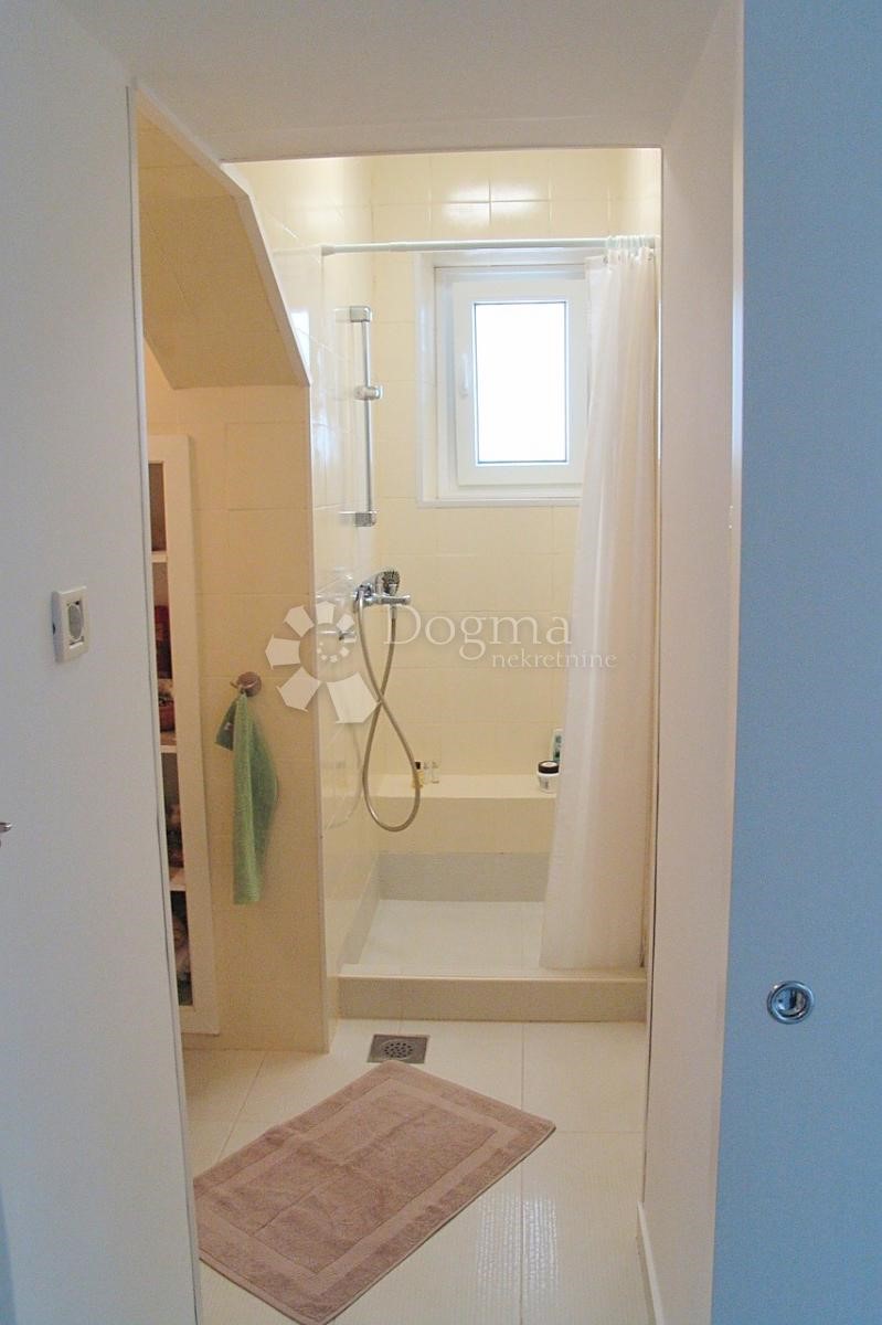 Stanovanje Opatija - Centar, Opatija, 97m2
