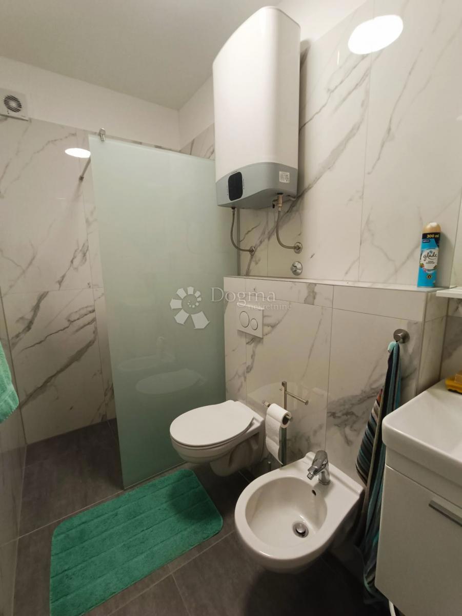 Hiša Podstrana, 240m2