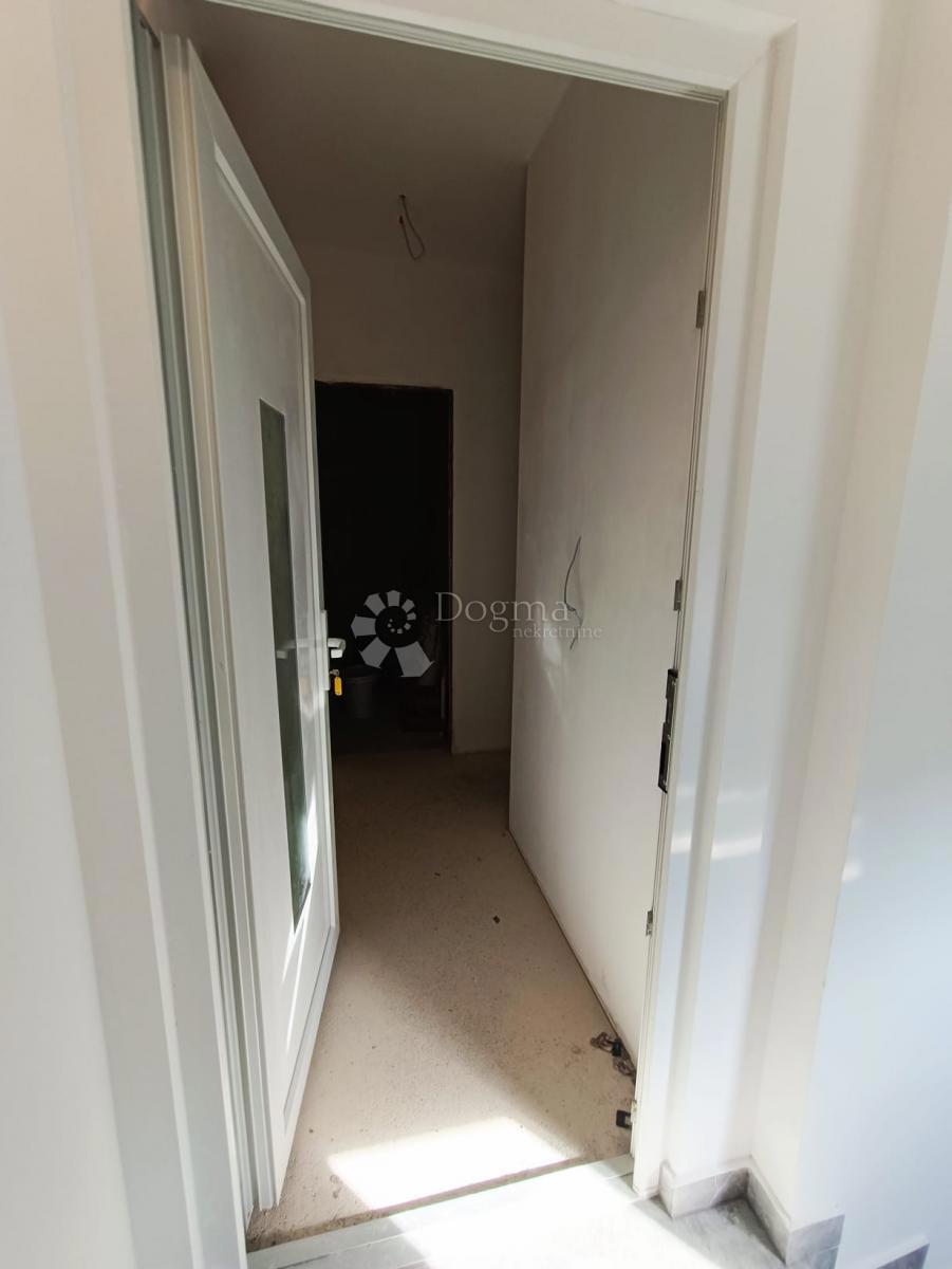 Hiša Podstrana, 240m2