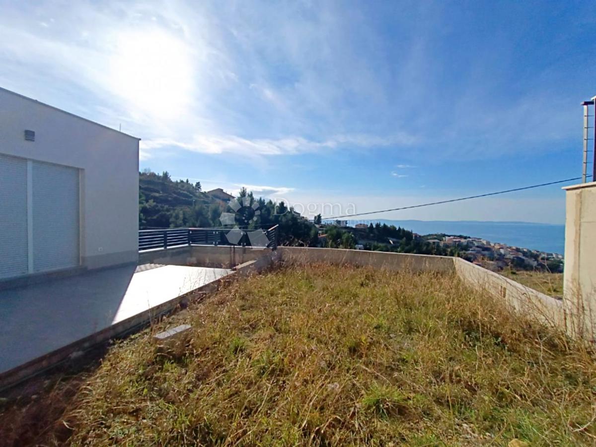 Hiša Podstrana, 240m2