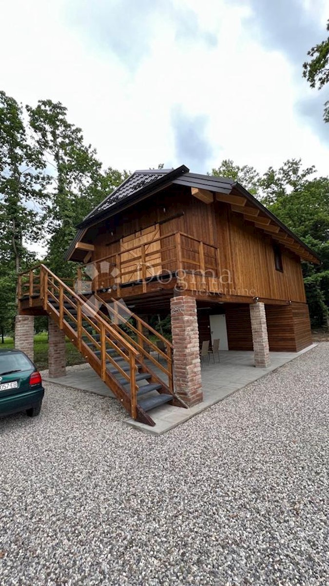 Hiša Gradec Pokupski, Pisarovina, 81m2