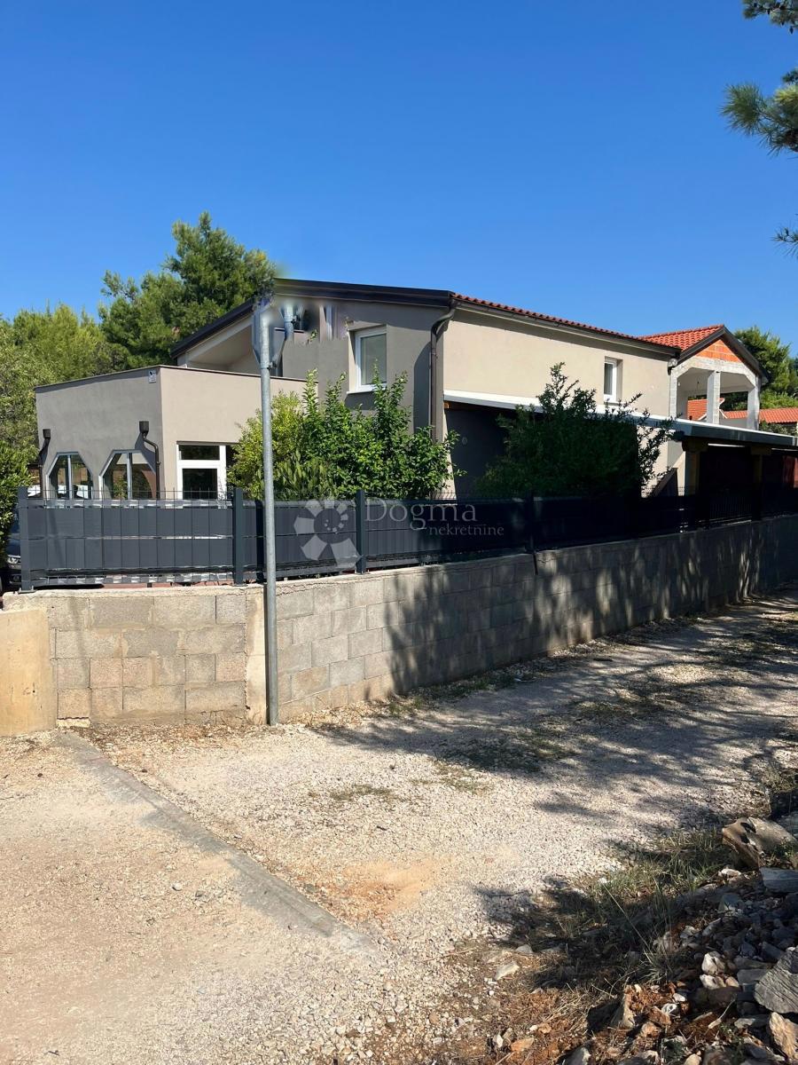 Hiša Vir, 200m2